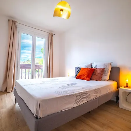 - Box Gourmande -parking -clim * Περπινιάν