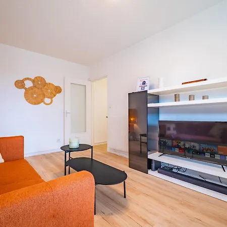 - Box Gourmande -parking -clim * Περπινιάν